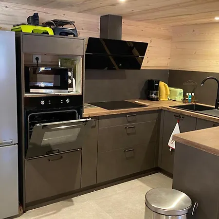 8 Pers Ac Jacuzzi Portes Du Soleil La Chapelle-chatel Apartment *